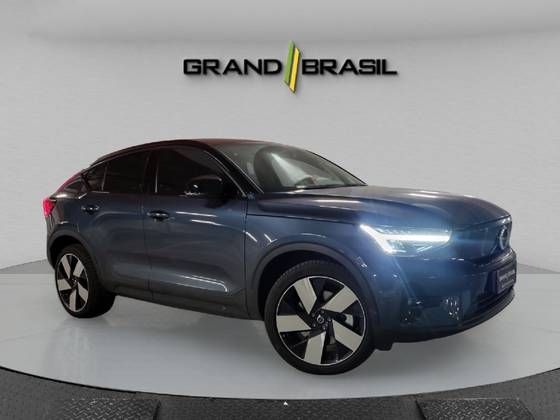 VOLVO EC40 P8 RECHARGE TWIN ELECTRIC ULTRA AWD VOLVO EC40 P8 RECHARGE TWIN ELECTRIC ULTRA AWD